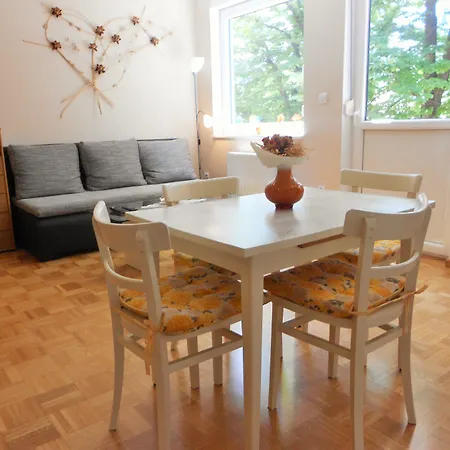 Honey Bee With Sauna Lejlighed Kobarid