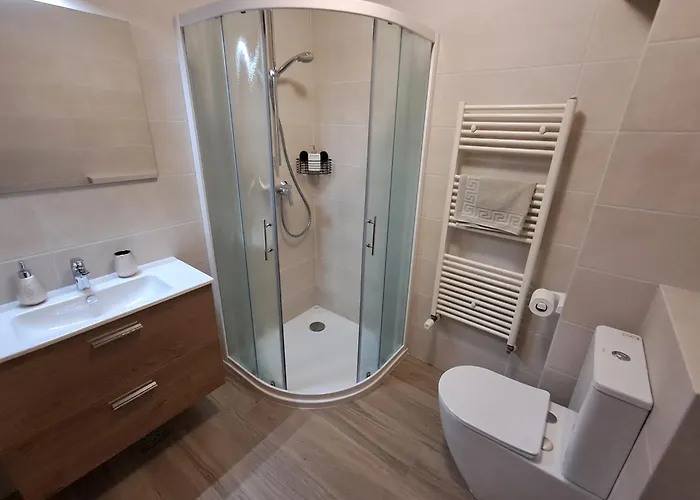 Honey Bee With Sauna Kobarid